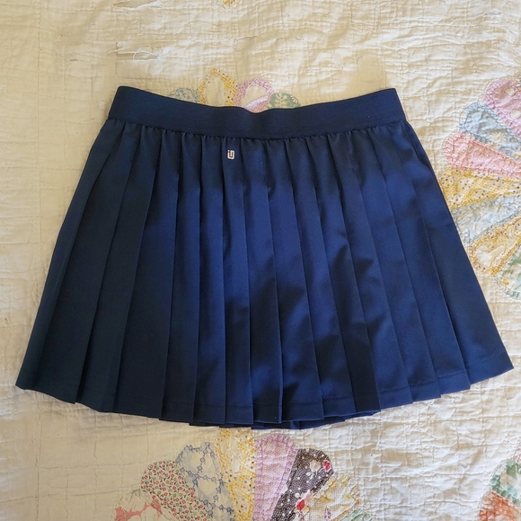 Navy Pleated Tennis Skort - Picture 3 of 4
